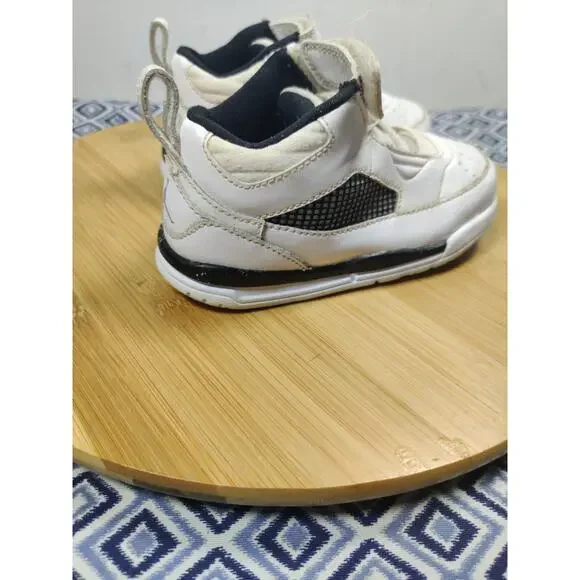 Nike Air Jordan Flight baby / toddler Size US 8C White Sneaker - Picture 14 of 16